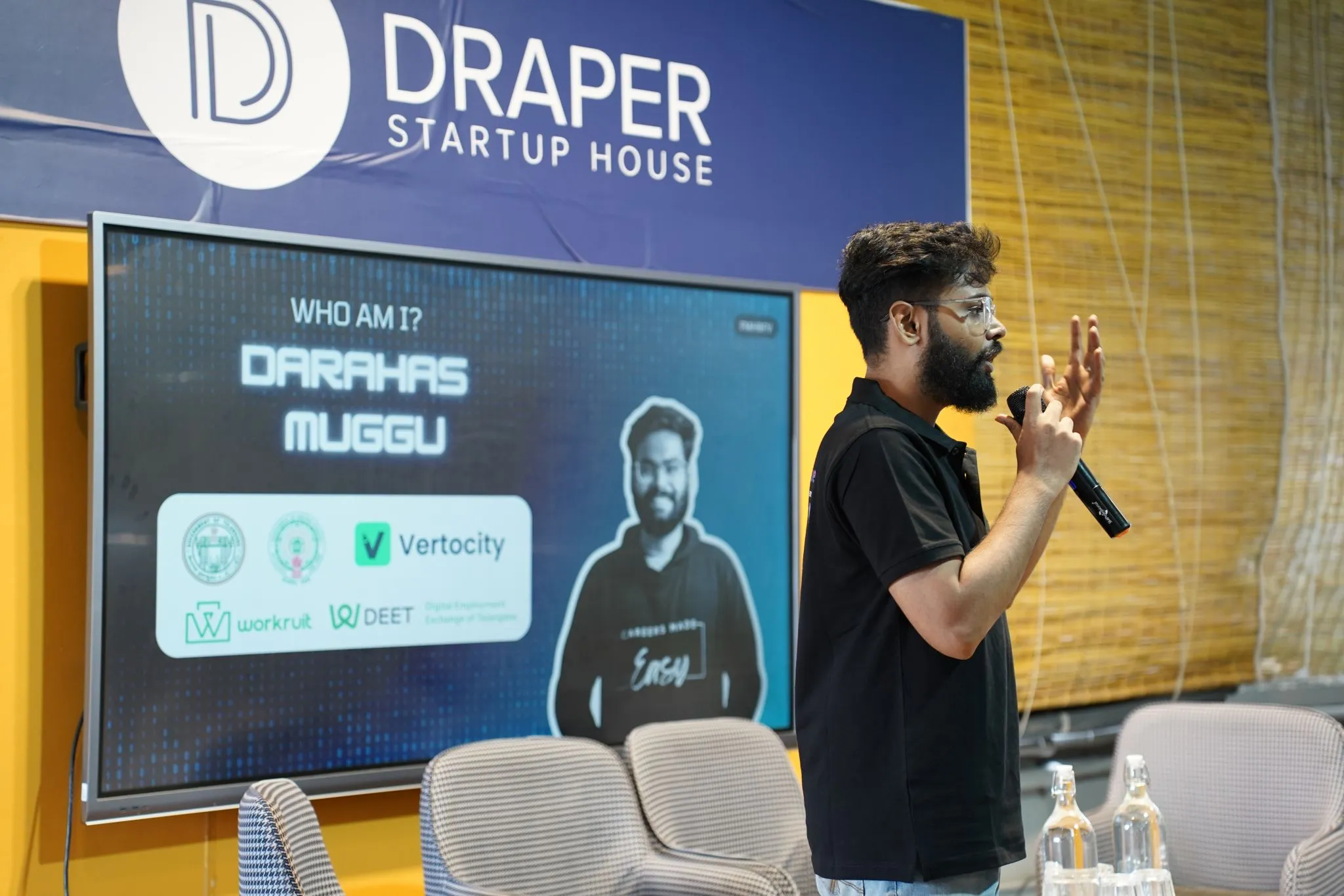 Profile picture with microphone